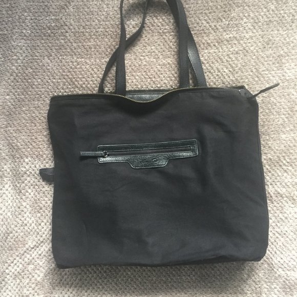 Kenneth Cole Pebbled Leather Shoulder Bag - Picture 6 of 14